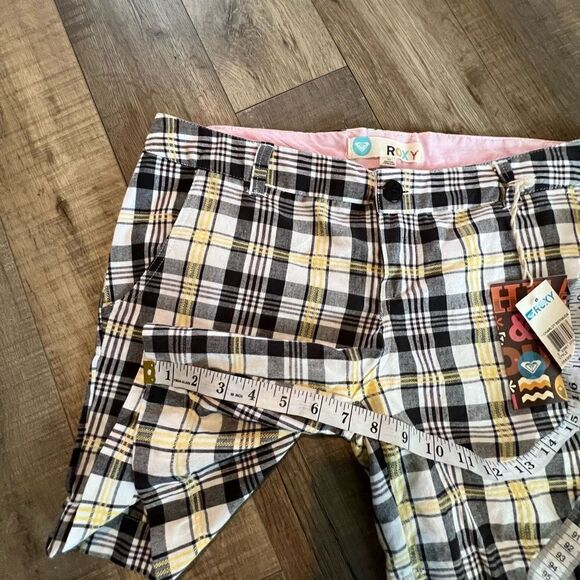 Brand new Roxy black white and yellow plaids shorts size 11 - Picture 5 of 7